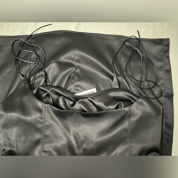 Bershka, Mini dress, open back - Picture 6 of 10